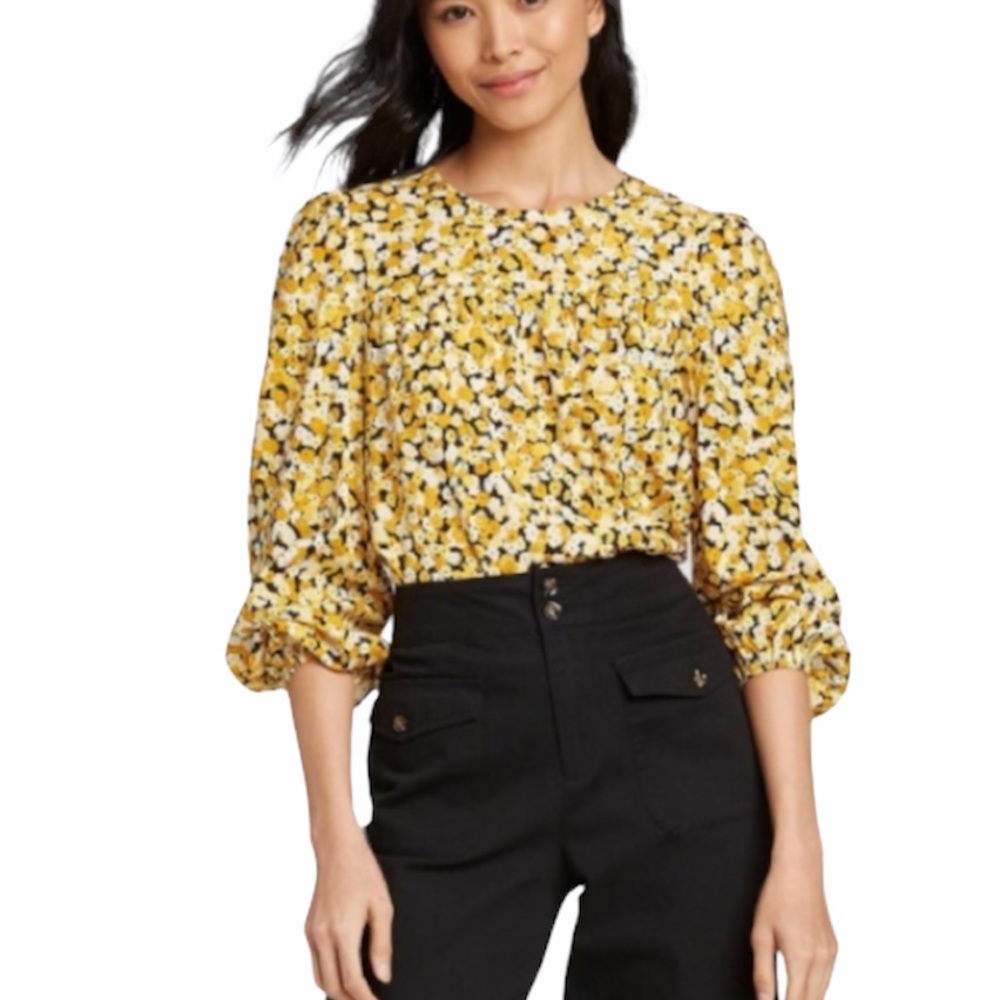 Who What Where Tonal Wildflower print Blouse Size Medium